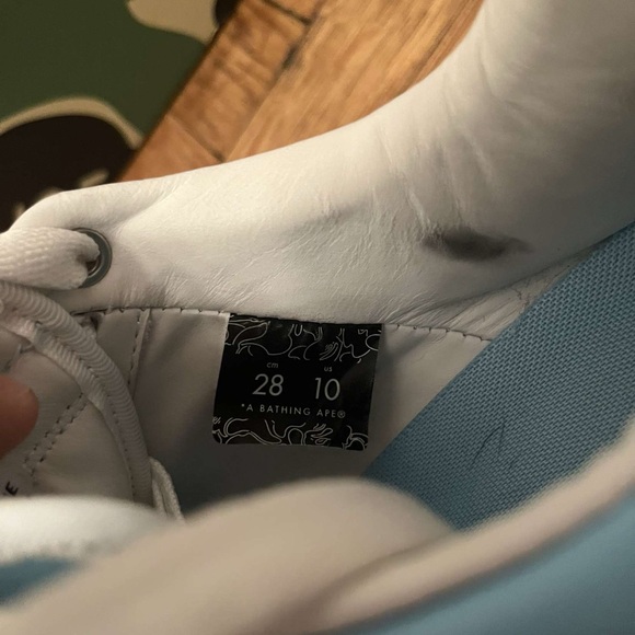 Bapestas size 10 slightly used - Picture 7 of 8